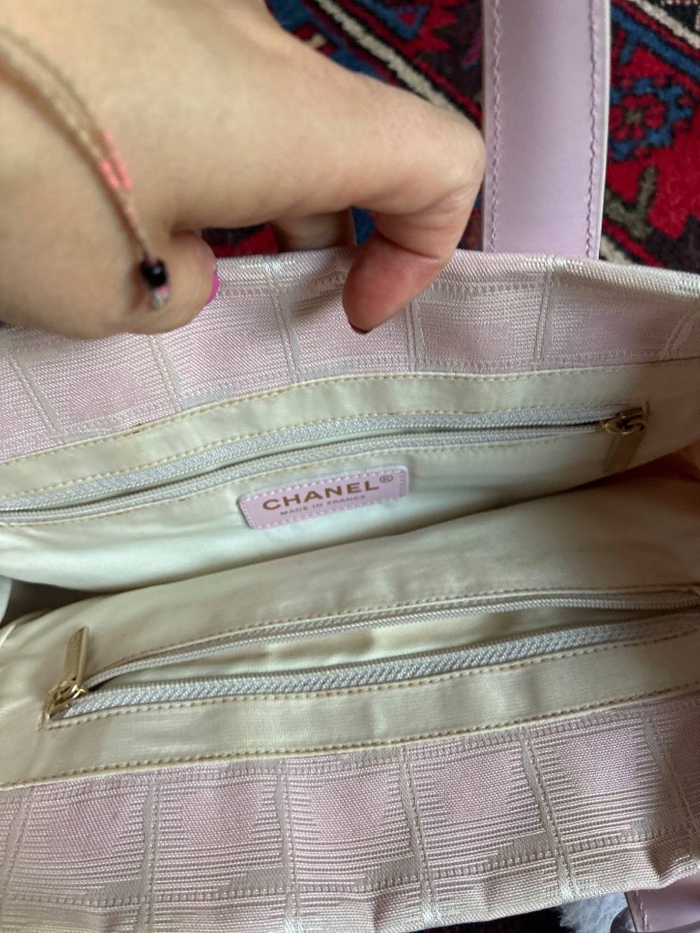 Chanel Bag - Picture 3 of 4